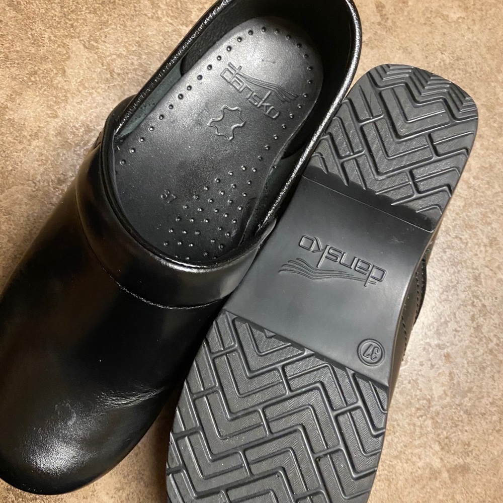Dansko professional leather on shoe size 37
